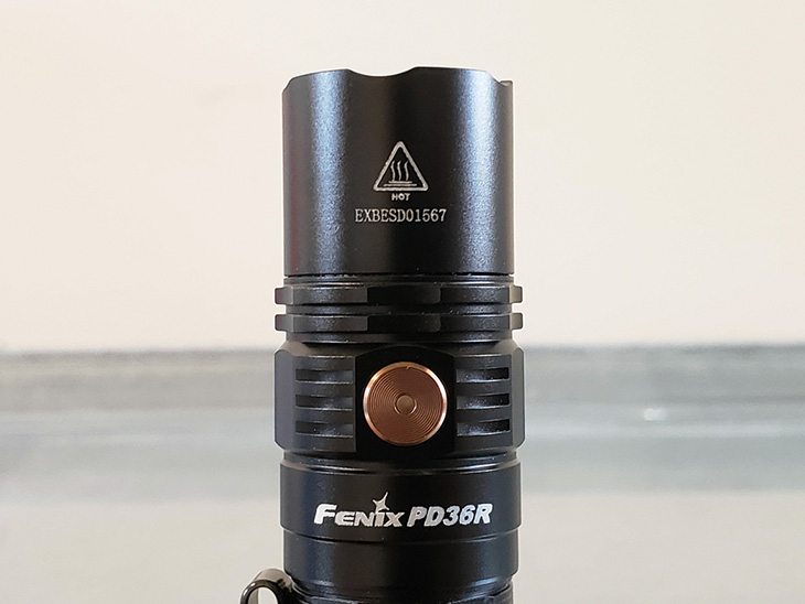  Fenix PD36R, Luminus SST-40, 1600 