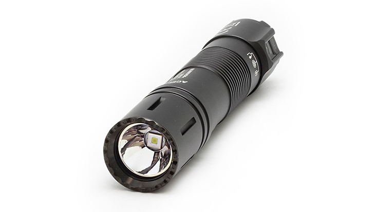  Acebeam P15 TAC, Luminus SFT40 HI, 1700 , 1x18650C, 6500K, USB,  