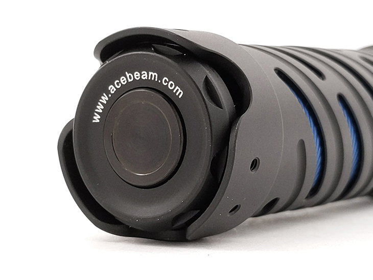  AceBeam E70-AL, 4600 , 21700, USB Type-C