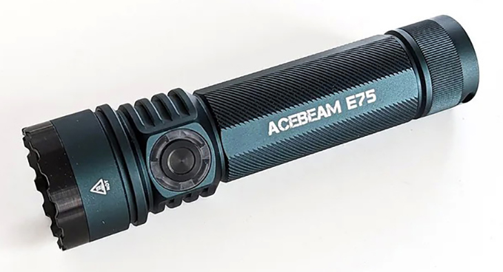 Фонарь Acebeam E75-B, 4x Nichia 519A-V1 (CRI90), 3000 лм, 1x21700, 6500K, USB Type-C, синий