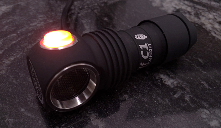  Armytek Elf C1 Micro-USB  