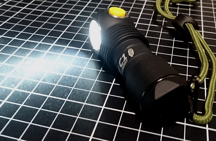  Armytek Elf C1 Micro-USB  