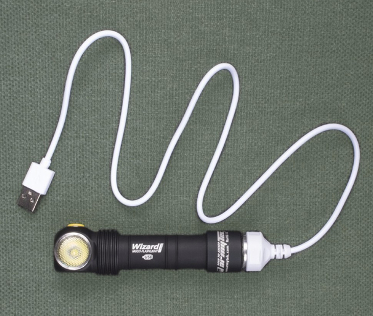     Armytek Magnet USB