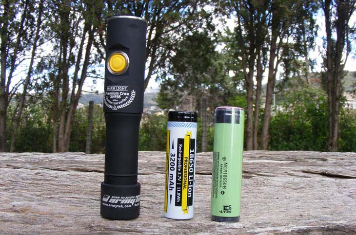  Armytek Prime C2 Pro Magnet USB+18650, XHP35,  