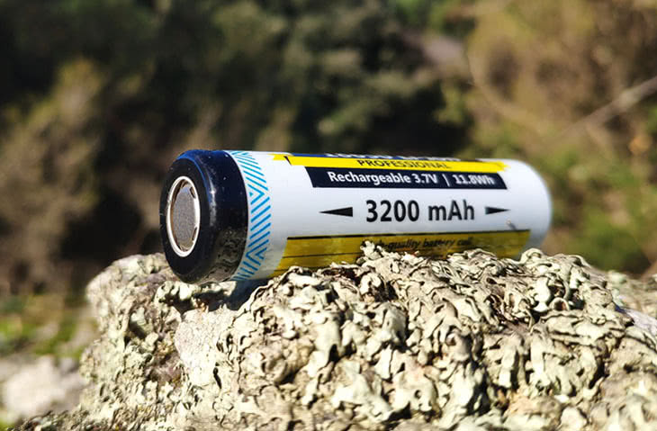    Armytek Wizard Pro Nichia Magnet USB+18650