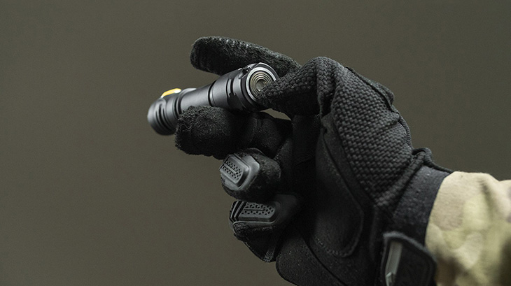 Фонарь Armytek Partner v4 C2 USB+18650, 1200 лм, Тёплый белый Фонарь Armytek Partner v4 C2 USB+18650, 1200 лм, Тёплый белый