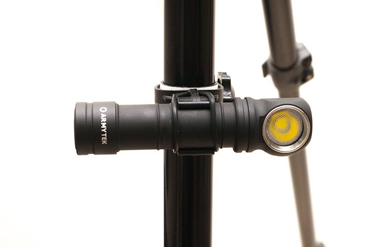 Armytek Wizard v4 C2 Pro MAX USB+21700+ABM01 Armytek Wizard v4 C2 Pro MAX USB+21700+ABM01