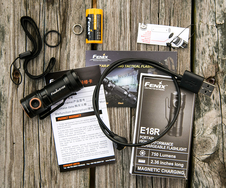  Fenix E18R, CREE XP-L HI, 750 