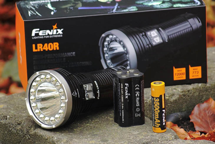  Fenix LR40R, CREE XP-L HI V3 + 18xLuxeon V2, 12000 , 12000 , USB