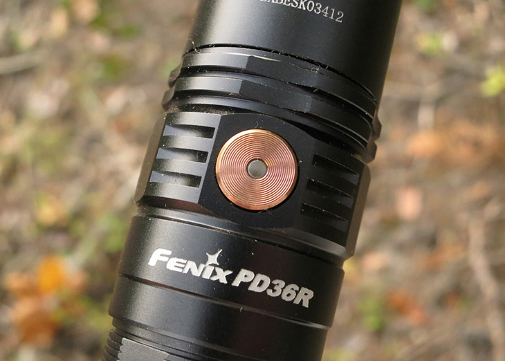  Fenix PD36R, Luminus SST-40, 1600 