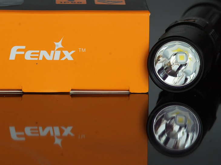   Fenix UC35 V2.0, 1000 , 18650, USB