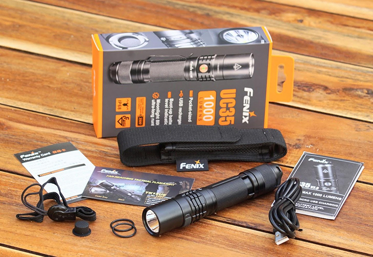  Fenix UC35 V2.0, 1000 , 18650, USB